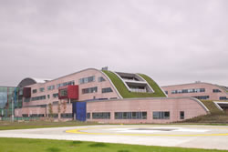 Kawneer helps Deliver a Pioneering Healthcare Prognosis